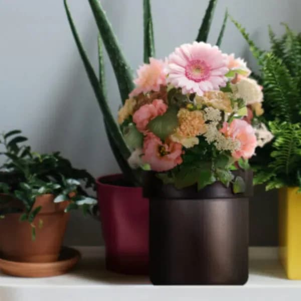 Flower Pot Planter Vase With 4K UHD Wifi Camera